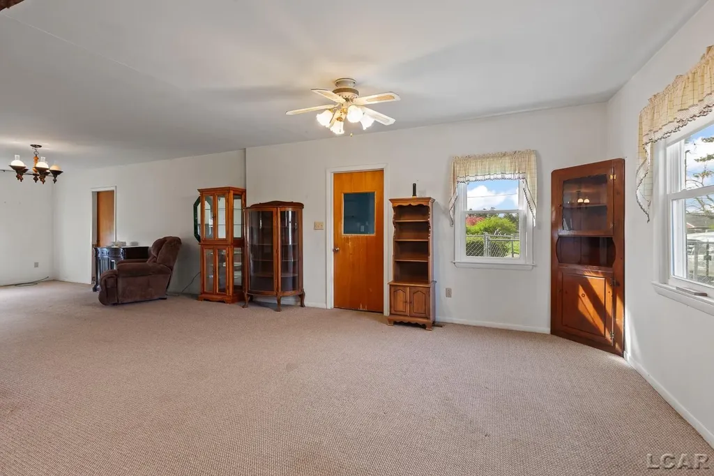 8720 Sharon Hollow Road Manchester Township MI 48158