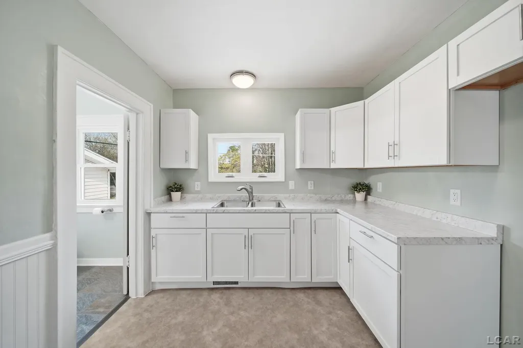 333 E Jefferson St Street Blissfield Village MI 49228