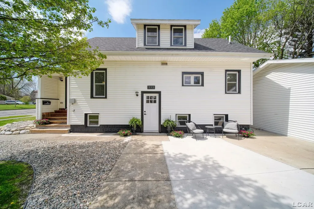 333 E Jefferson St Street Blissfield Village MI 49228