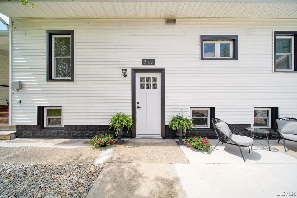 333 E Jefferson St Street Blissfield Village MI 49228