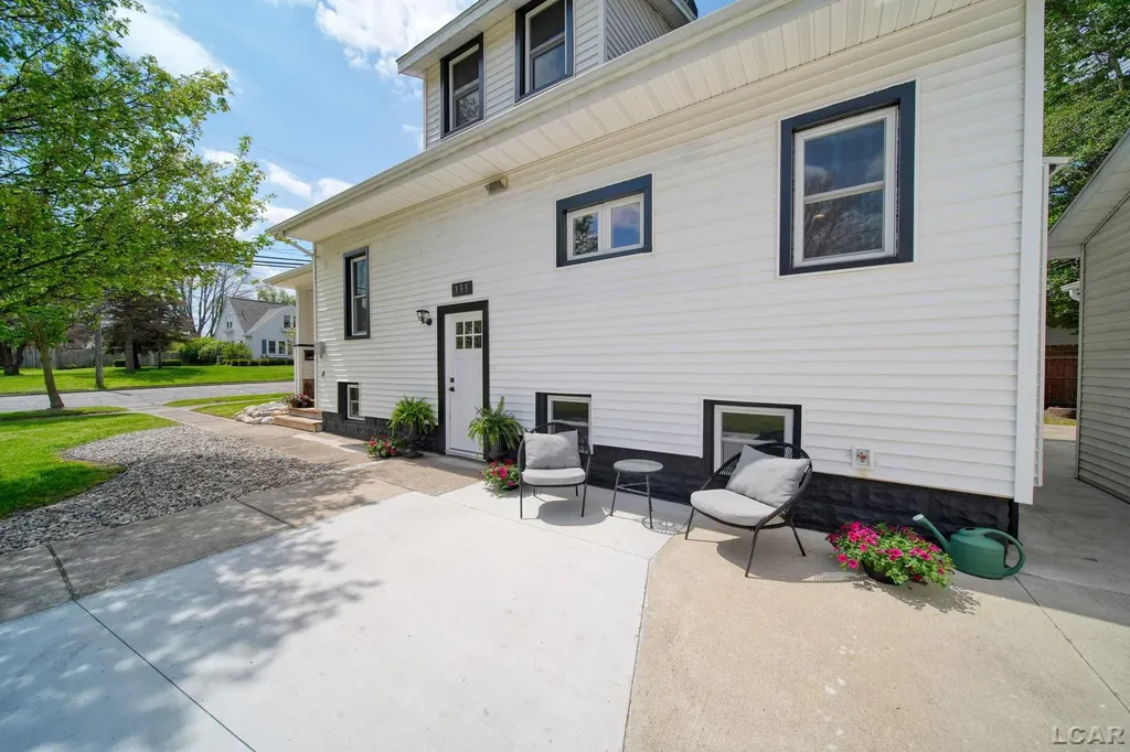 333 E Jefferson St Street Blissfield Village MI 49228