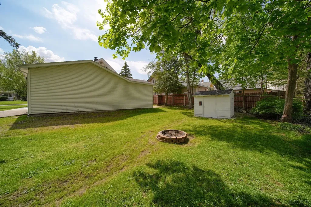 333 E Jefferson St Street Blissfield Village MI 49228