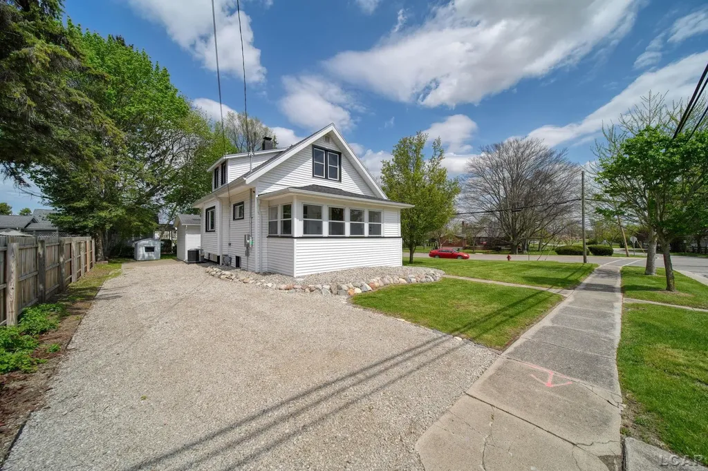 333 E Jefferson St Street Blissfield Village MI 49228