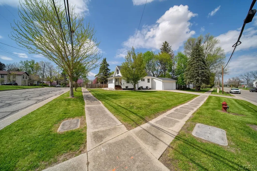 333 E Jefferson St Street Blissfield Village MI 49228