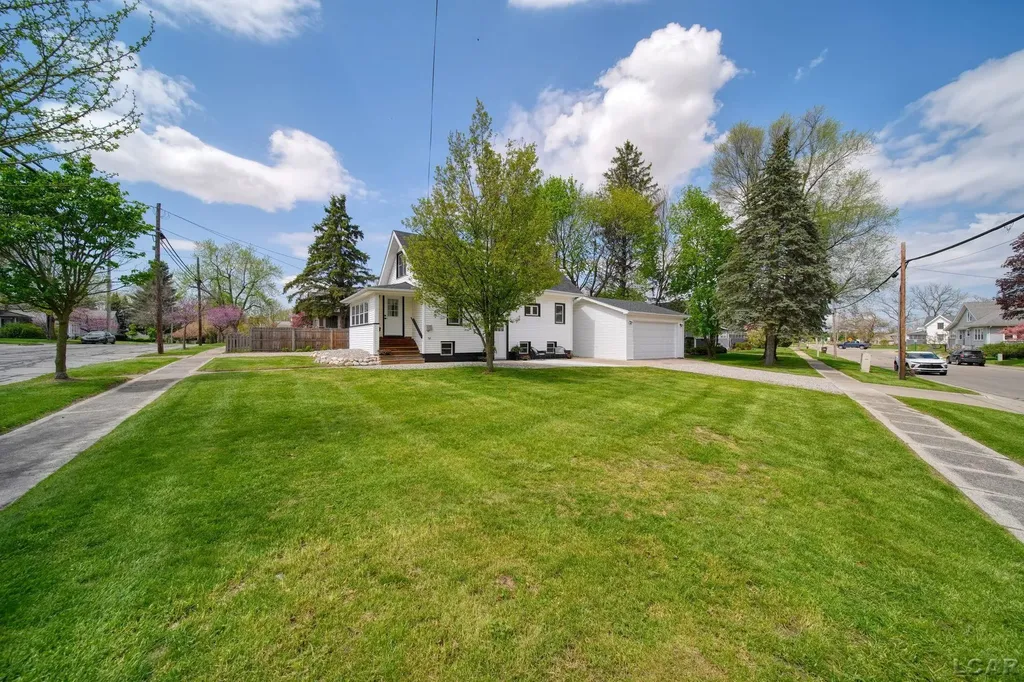 333 E Jefferson St Street Blissfield Village MI 49228