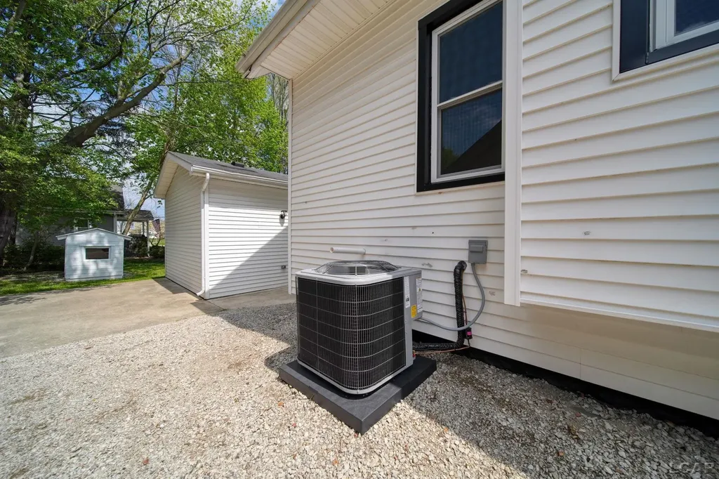 333 E Jefferson St Street Blissfield Village MI 49228