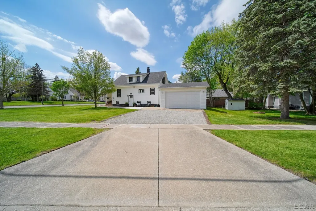 333 E Jefferson St Street Blissfield Village MI 49228