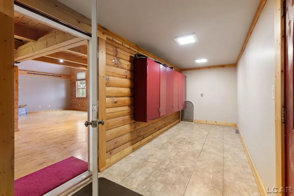 2487 W Monroe (m-50) Road Franklin Township MI 49287