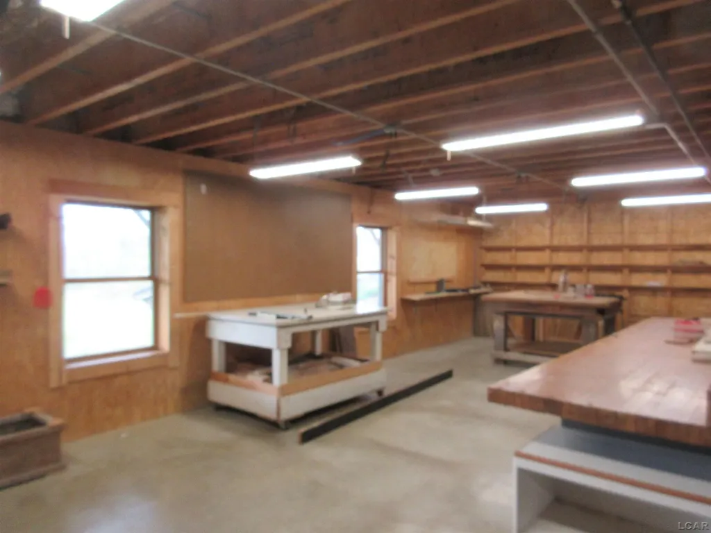 2487 W Monroe (m-50) Road Franklin Township MI 49287