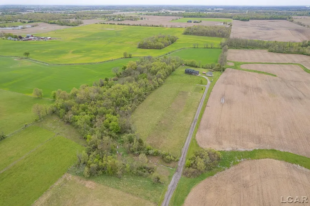 2487 W Monroe (m-50) Road Franklin Township MI 49287