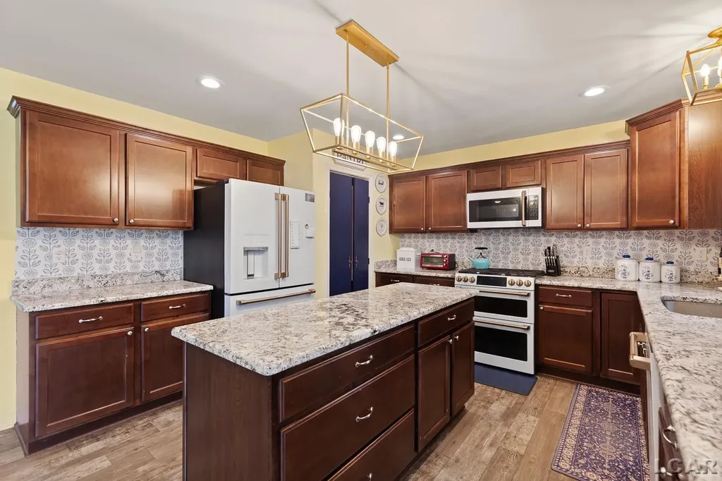 4563 Kelsey Avenue Raisin Township MI 49221
