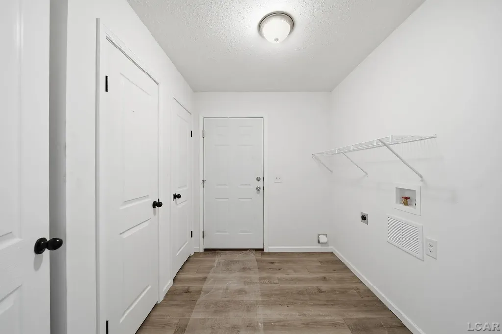 4760 Hooks Mill Road Adrian Township MI 49221