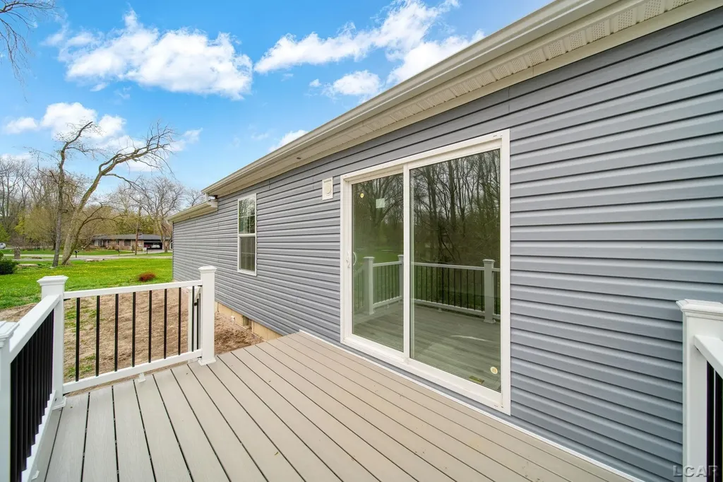 4762 Hooks Mill Drive Adrian Township MI 49221