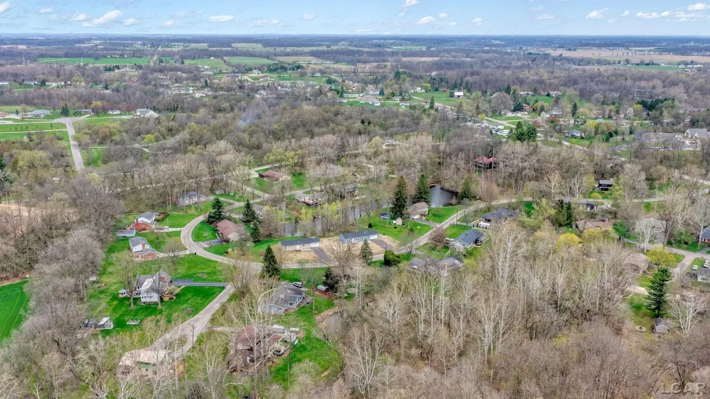 4762 Hooks Mill Drive Adrian Township MI 49221