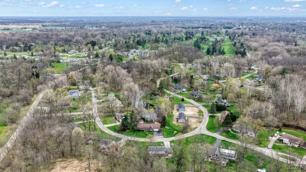 4762 Hooks Mill Drive Adrian Township MI 49221