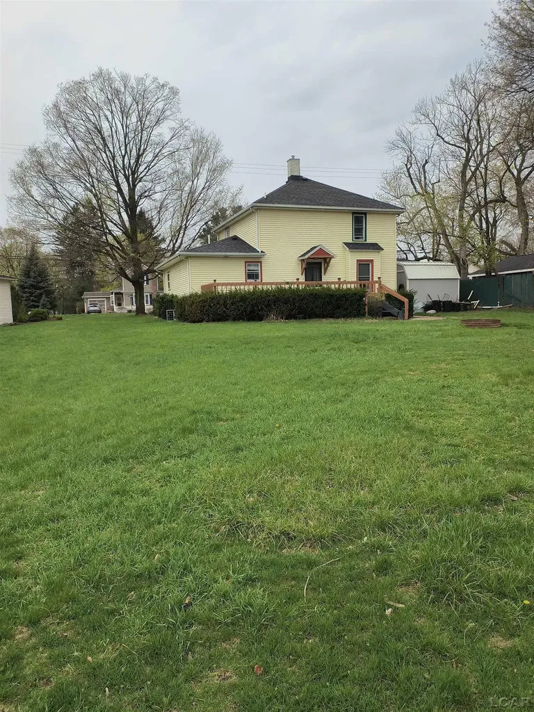 121 S King Street Brooklyn Village MI 49230
