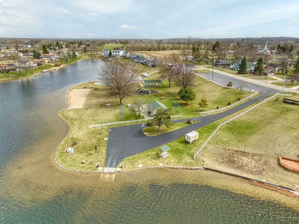 10314 Ferris Court Somerset Township MI 49233