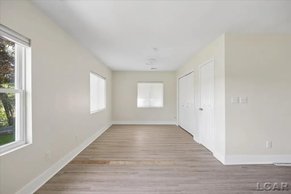 1400 Lakeview Drive Manchester Township MI 49287
