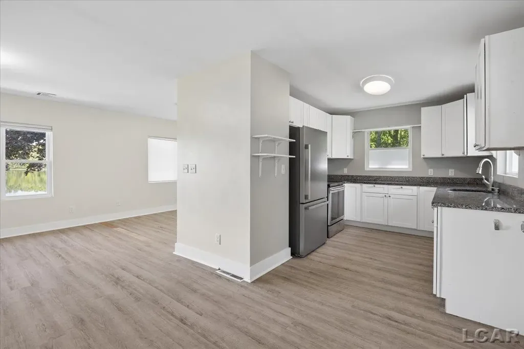 1400 Lakeview Drive Manchester Township MI 49287