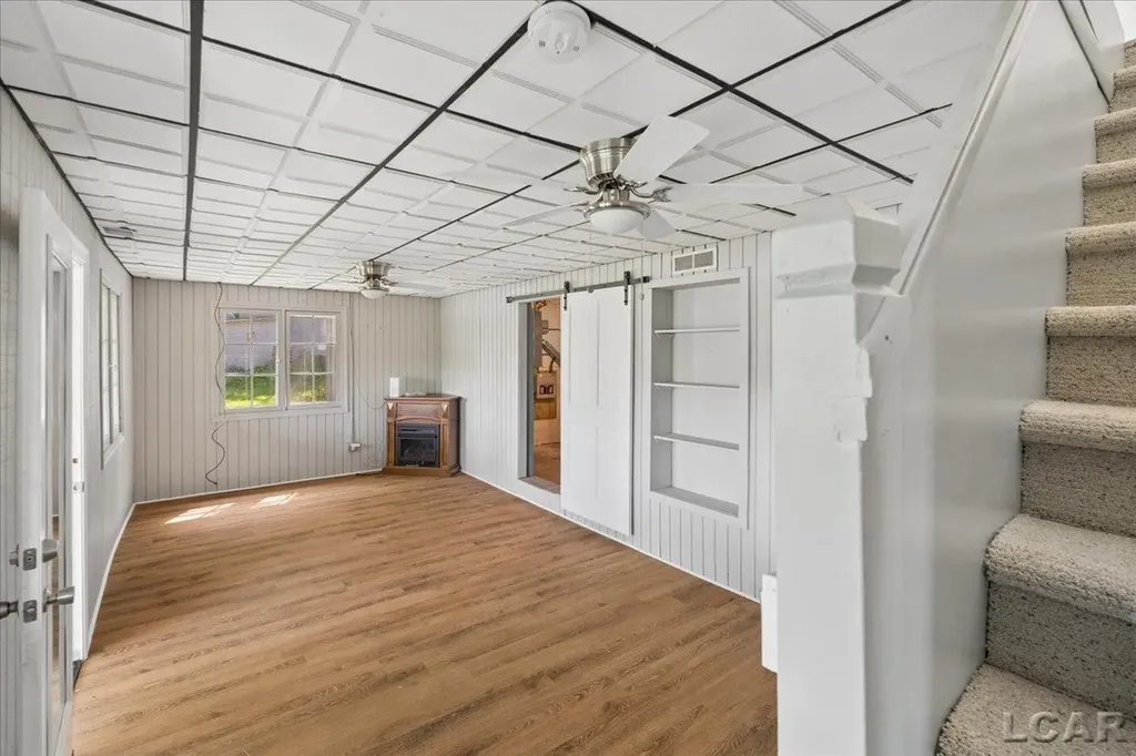 1400 Lakeview Drive Manchester Township MI 49287