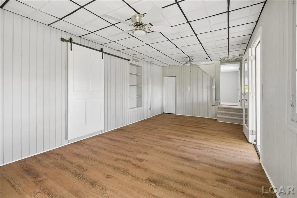 1400 Lakeview Drive Manchester Township MI 49287
