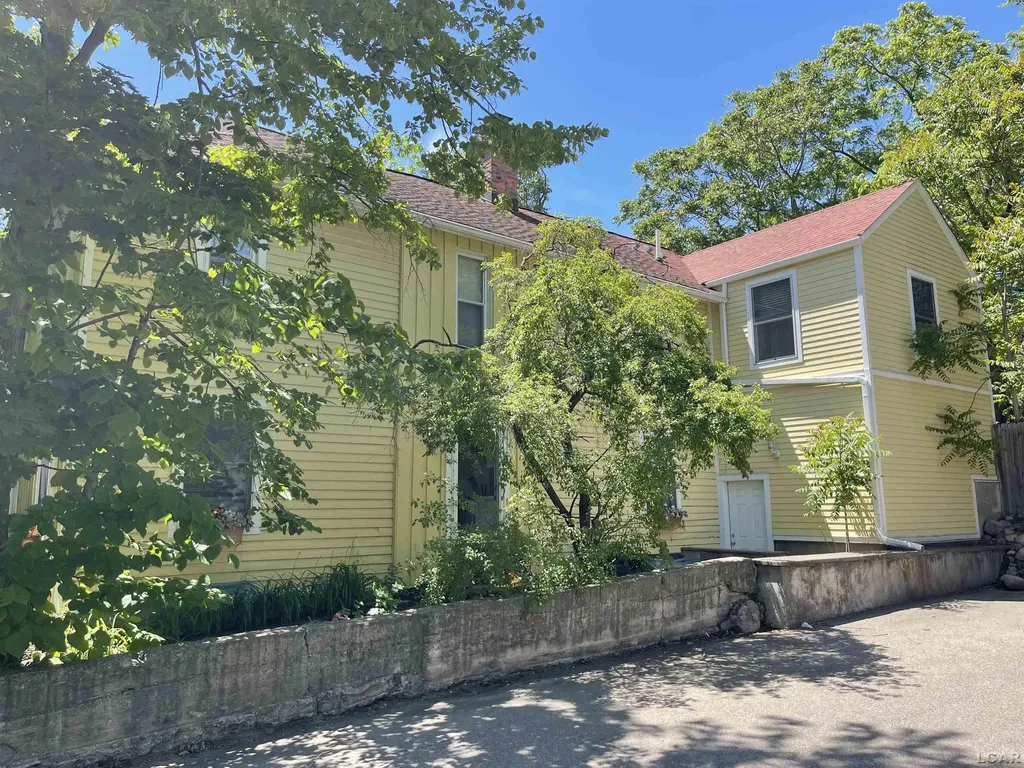 808 Mary Street Ann Arbor City MI 48104
