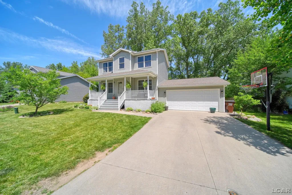 901 Bradish Street Adrian City MI 46025