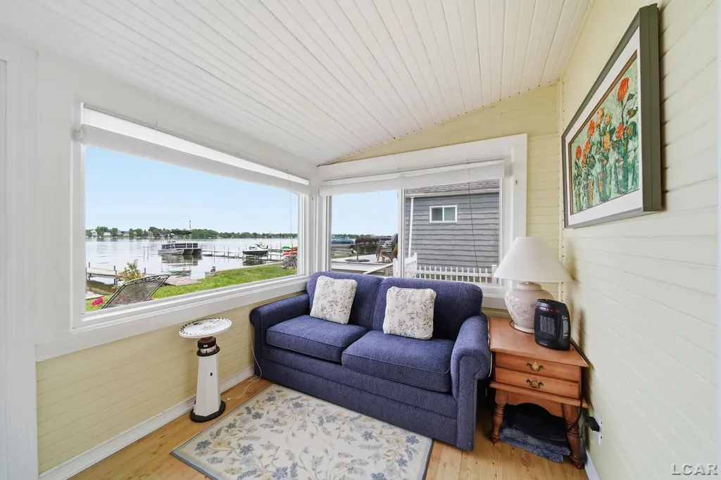 392 Egan Highway Cambridge Township MI 49230