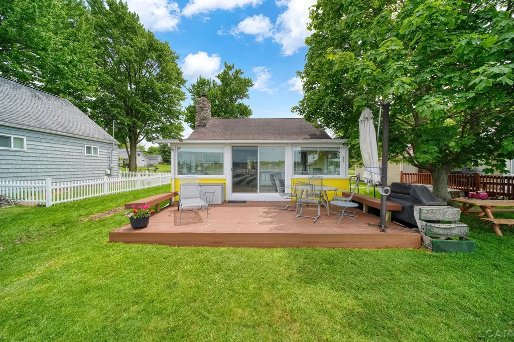 392 Egan Highway Cambridge Township MI 49230