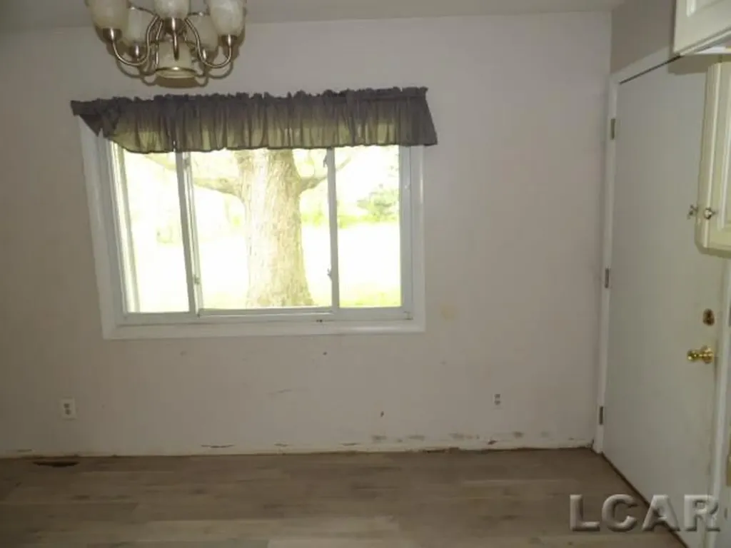 164 Pleasant Knoll Drive Adrian City MI 49221