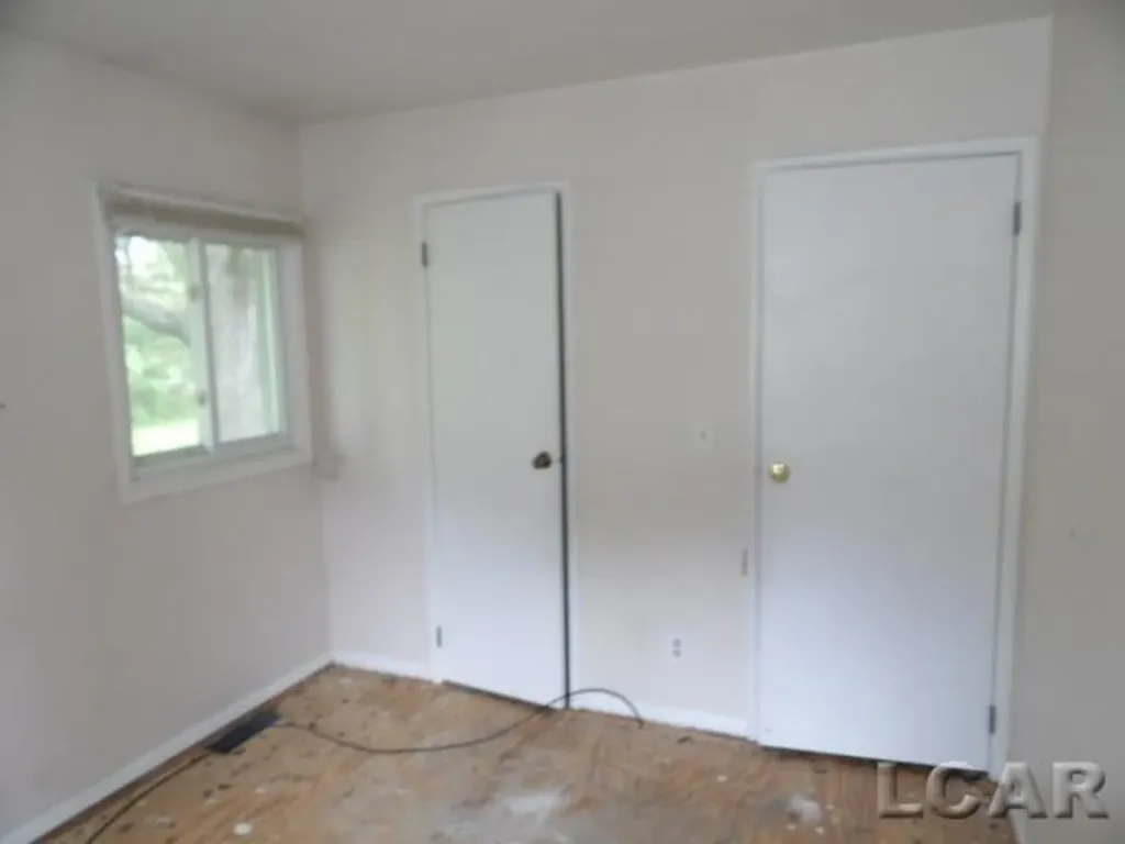 164 Pleasant Knoll Drive Adrian City MI 49221