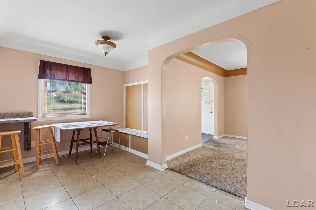 922 Addison Street Adrian City MI 49221
