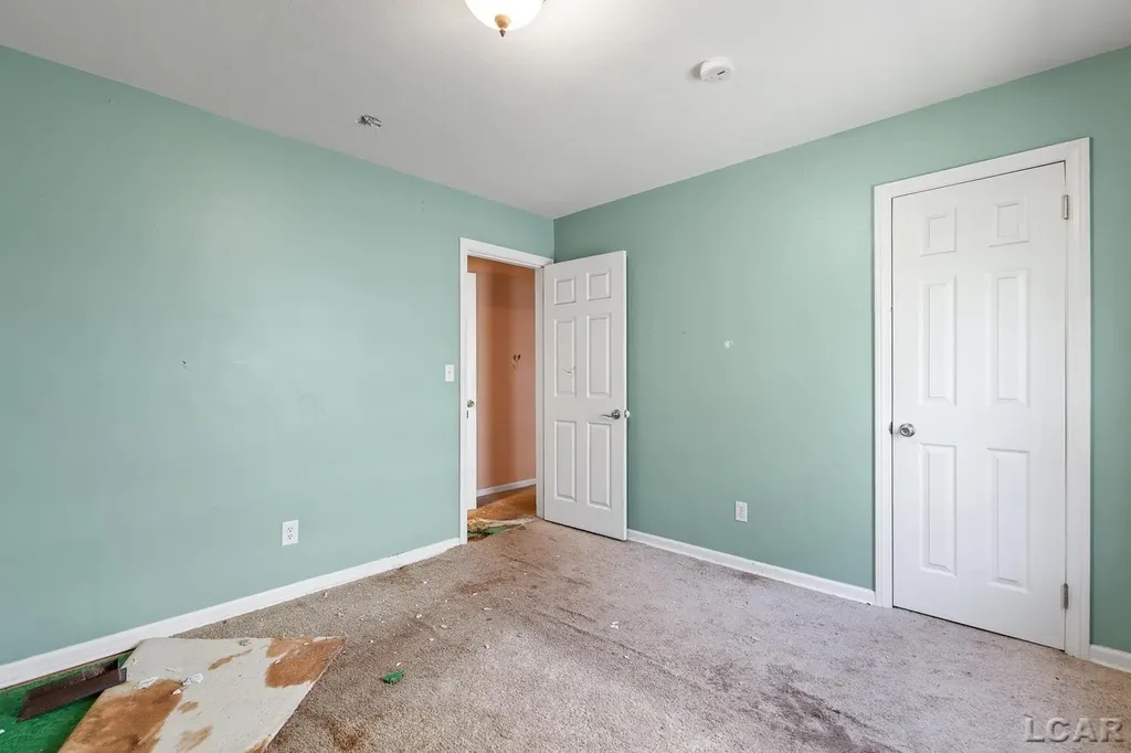 922 Addison Street Adrian City MI 49221