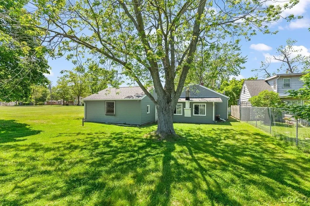 922 Addison Street Adrian City MI 49221