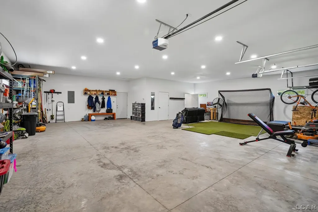 20785 Hogan Road Manchester Township MI 48158