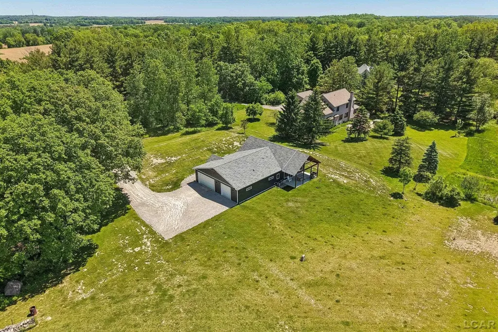20785 Hogan Road Manchester Township MI 48158