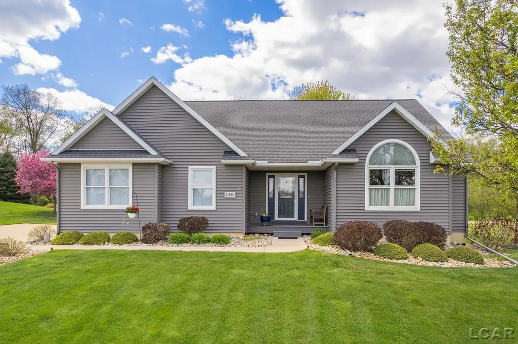 11590 Harrington Place Road Cambridge Township MI 49230