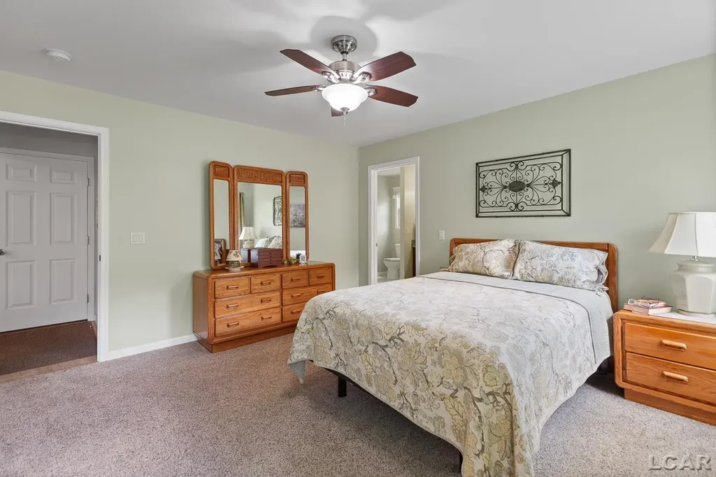 11590 Harrington Place Road Cambridge Township MI 49230