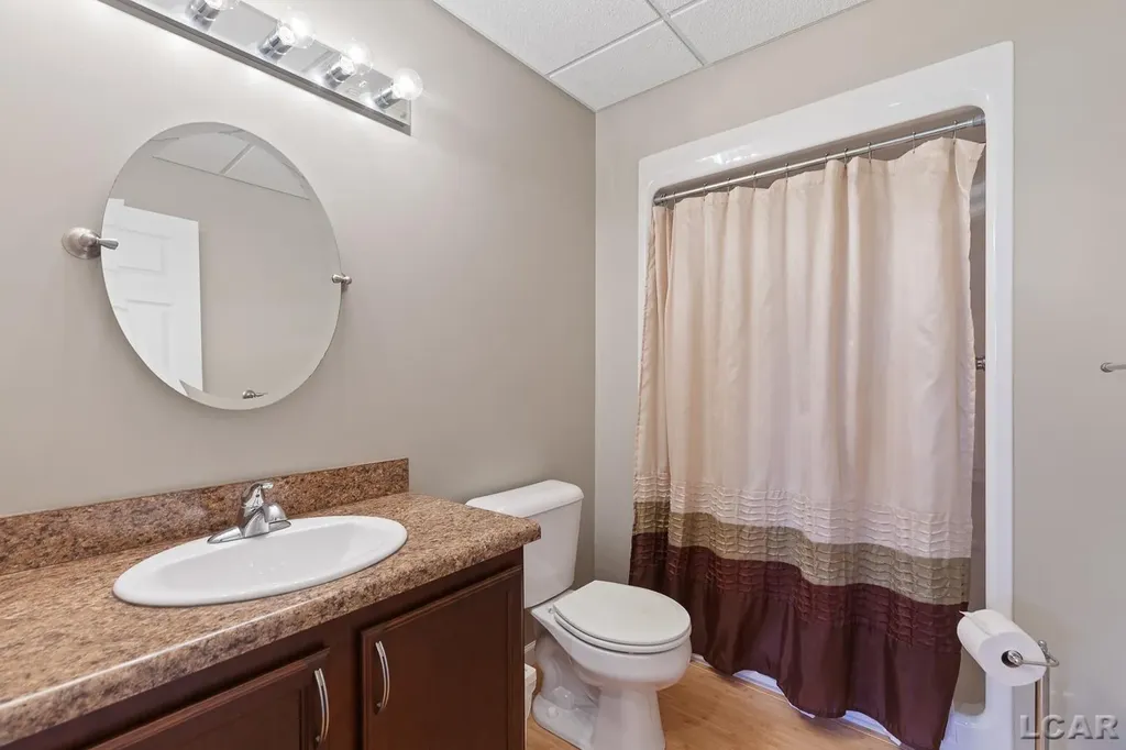 11590 Harrington Place Road Cambridge Township MI 49230