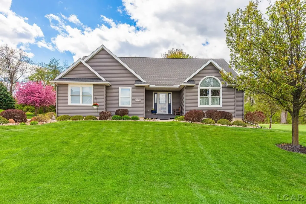 11590 Harrington Place Road Cambridge Township MI 49230