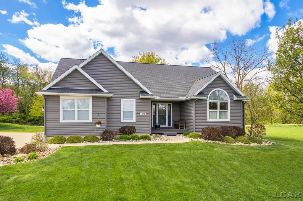 11590 Harrington Place Road Cambridge Township MI 49230