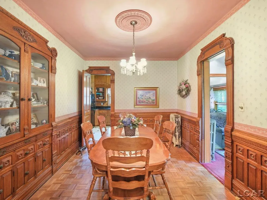 226 Giles Avenue Blissfield Village MI 49228