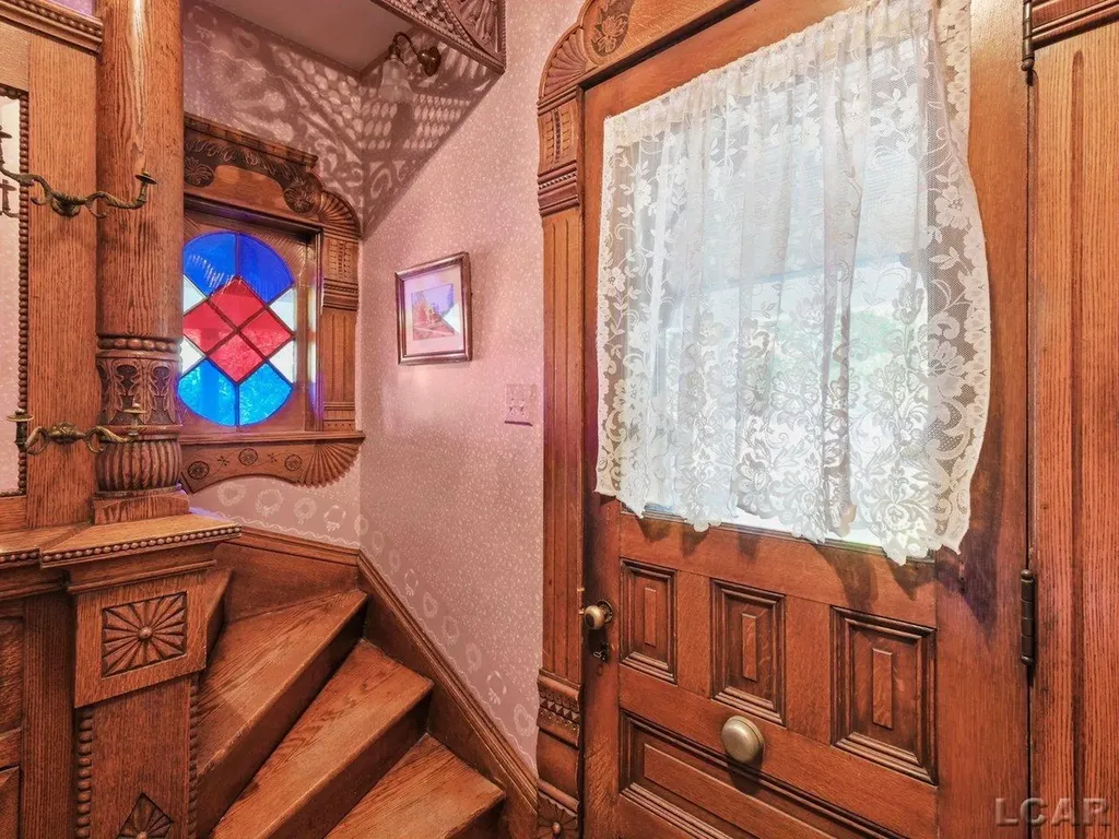 226 Giles Avenue Blissfield Village MI 49228
