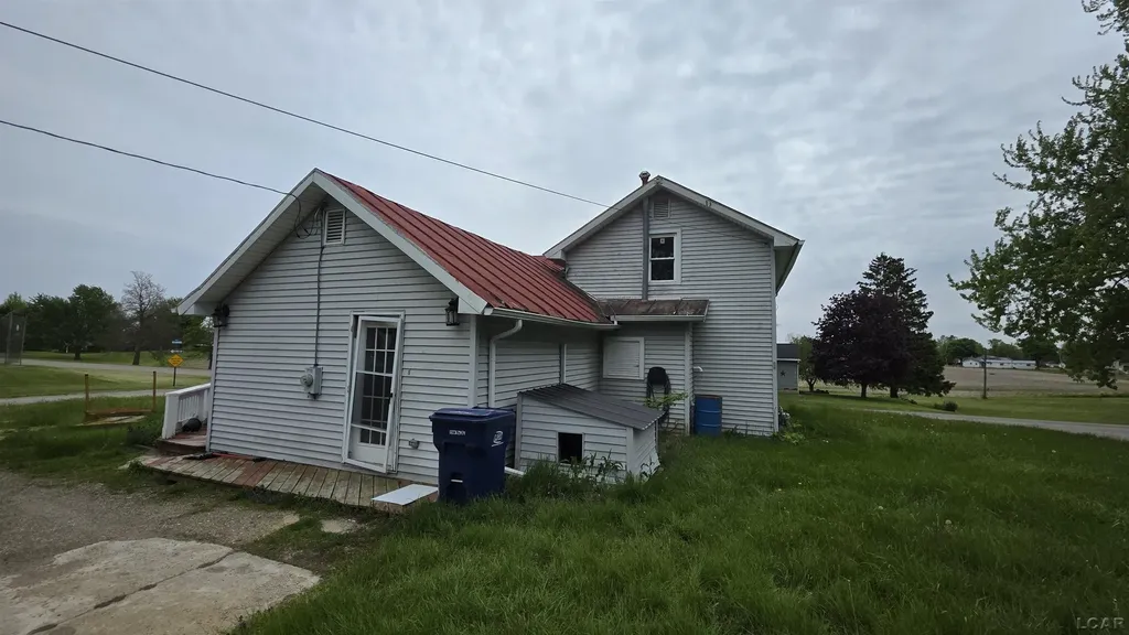9358 E Market Road Pittsford Township MI 49271