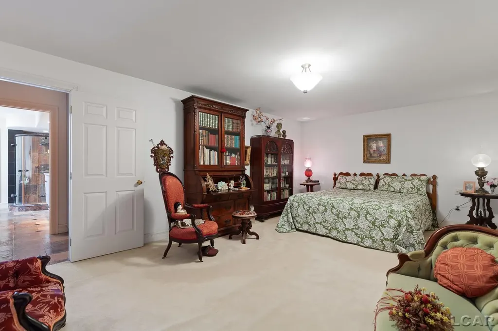 25 S Shore Drive Woodstock Township MI 49220