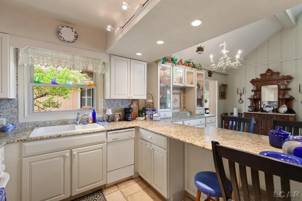 25 S Shore Drive Woodstock Township MI 49220