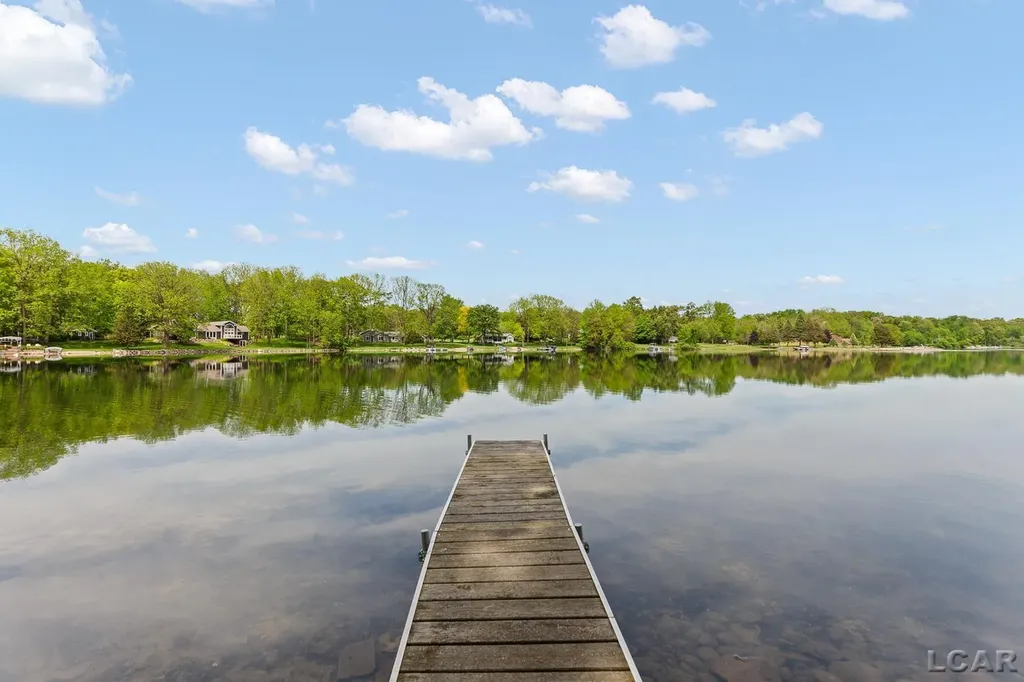 25 S Shore Drive Woodstock Township MI 49220