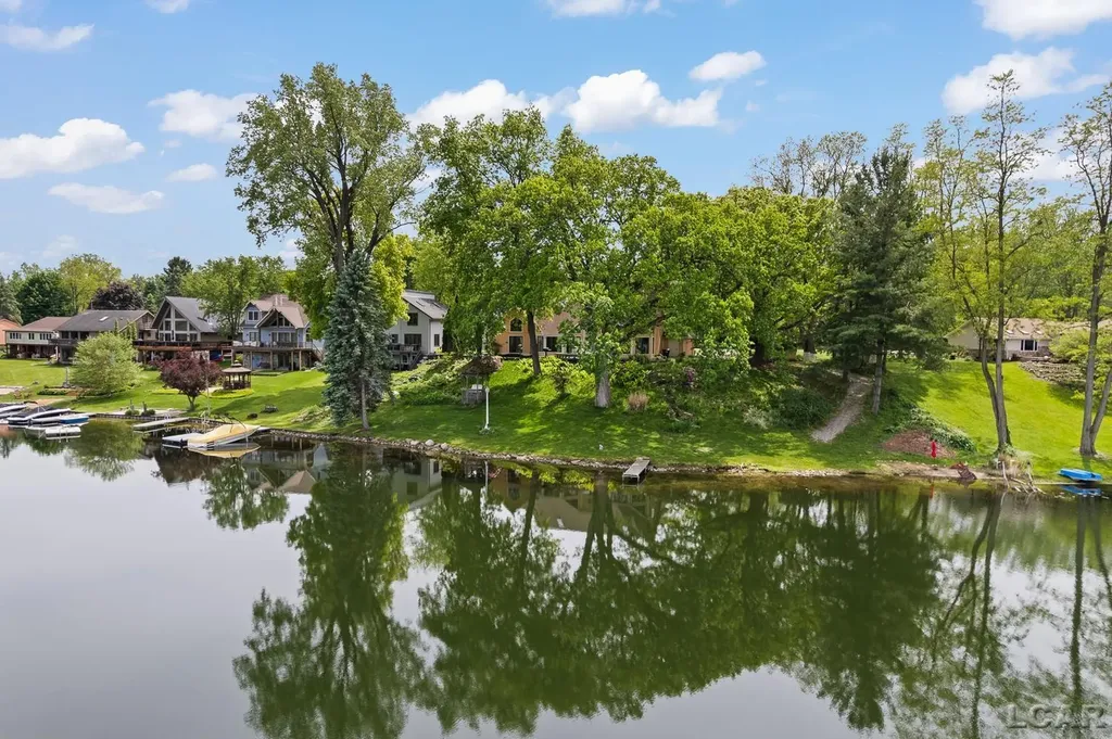 25 S Shore Drive Woodstock Township MI 49220