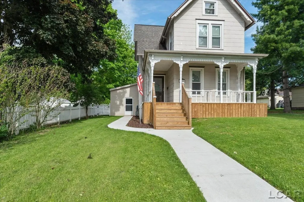 611 State Street Adrian City MI 49221
