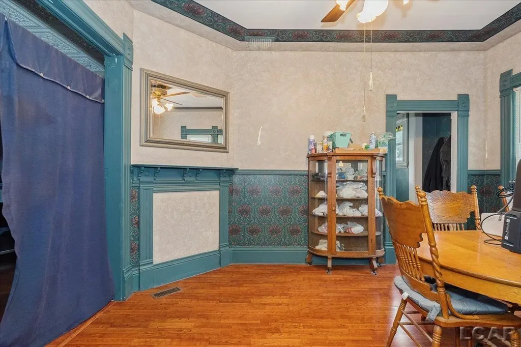 611 State Street Adrian City MI 49221